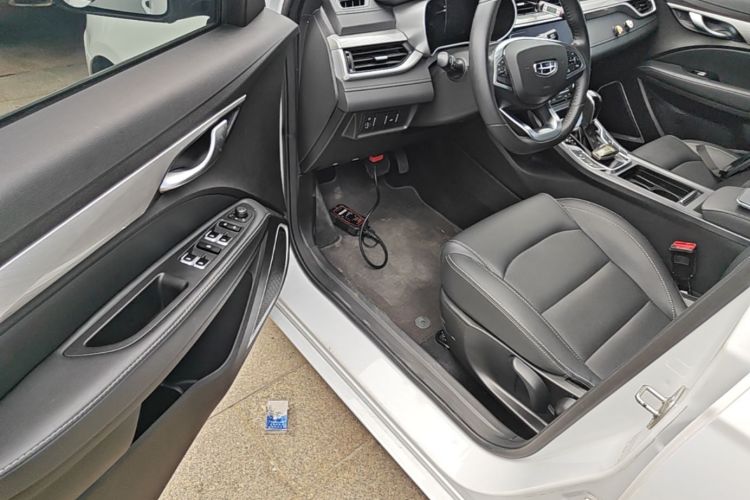 GEELY Emgrand 2021 #12 GEELY Emgrand 2021 car image #12