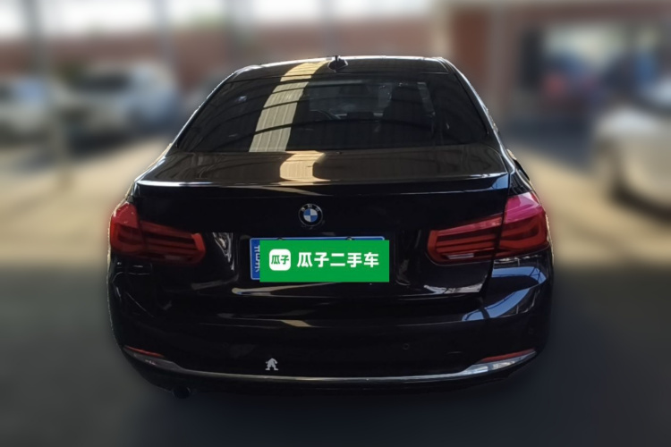 BMW 3 Series 2016 car image #6