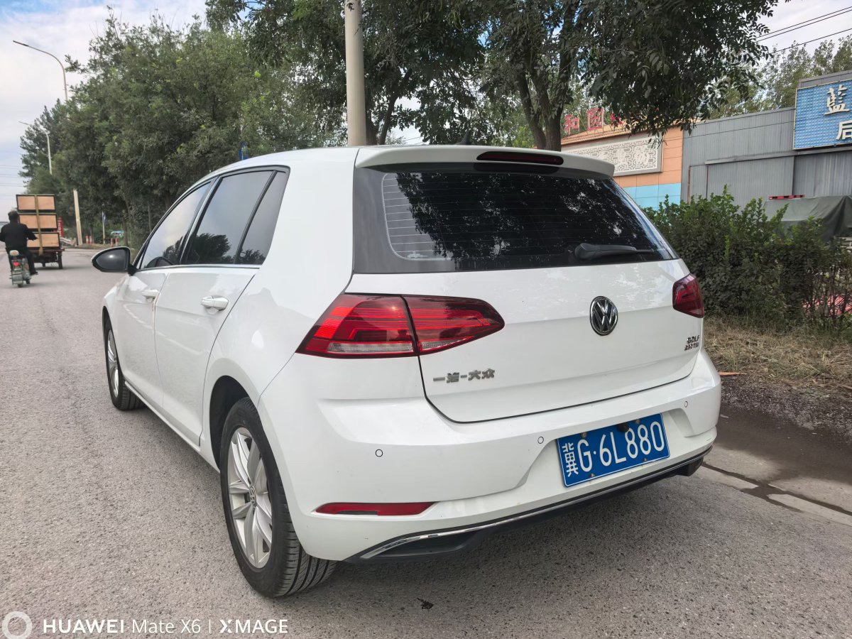 Volkswagen Golf 2019 car image #7