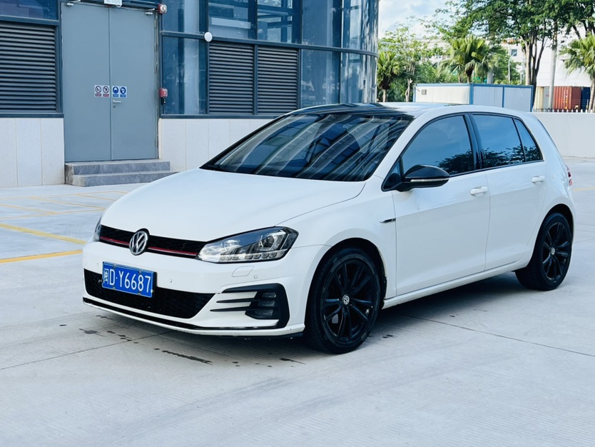 Volkswagen Golf 2016 Volkswagen Golf 2016 car image