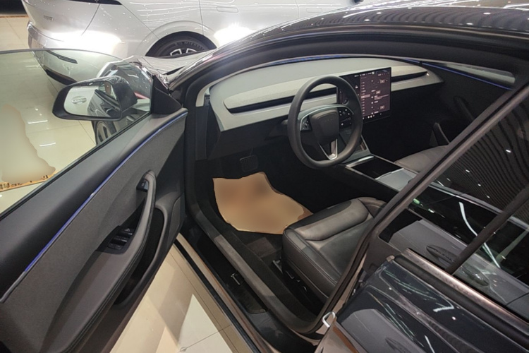Tesla Model 3 2025 #16 Tesla Model 3 2025 car image #16