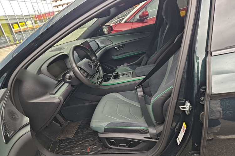 BYD Han 2022 car image #19