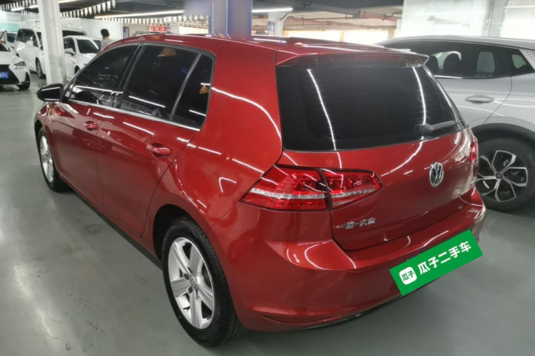 Volkswagen Golf 2016 car image #5
