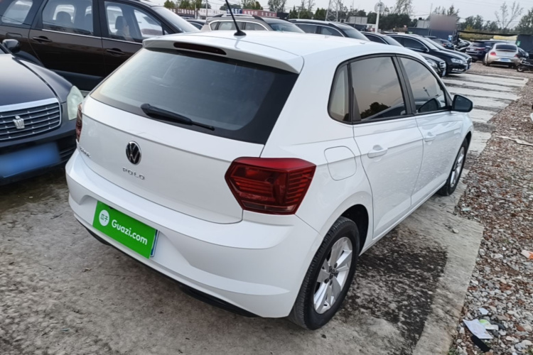 Volkswagen Polo 2023 #5 Volkswagen Polo 2023 صورة سيارة #5
