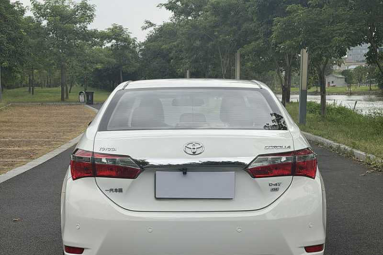 Toyota Corolla 2018 #6 Toyota Corolla 2018 car image #6