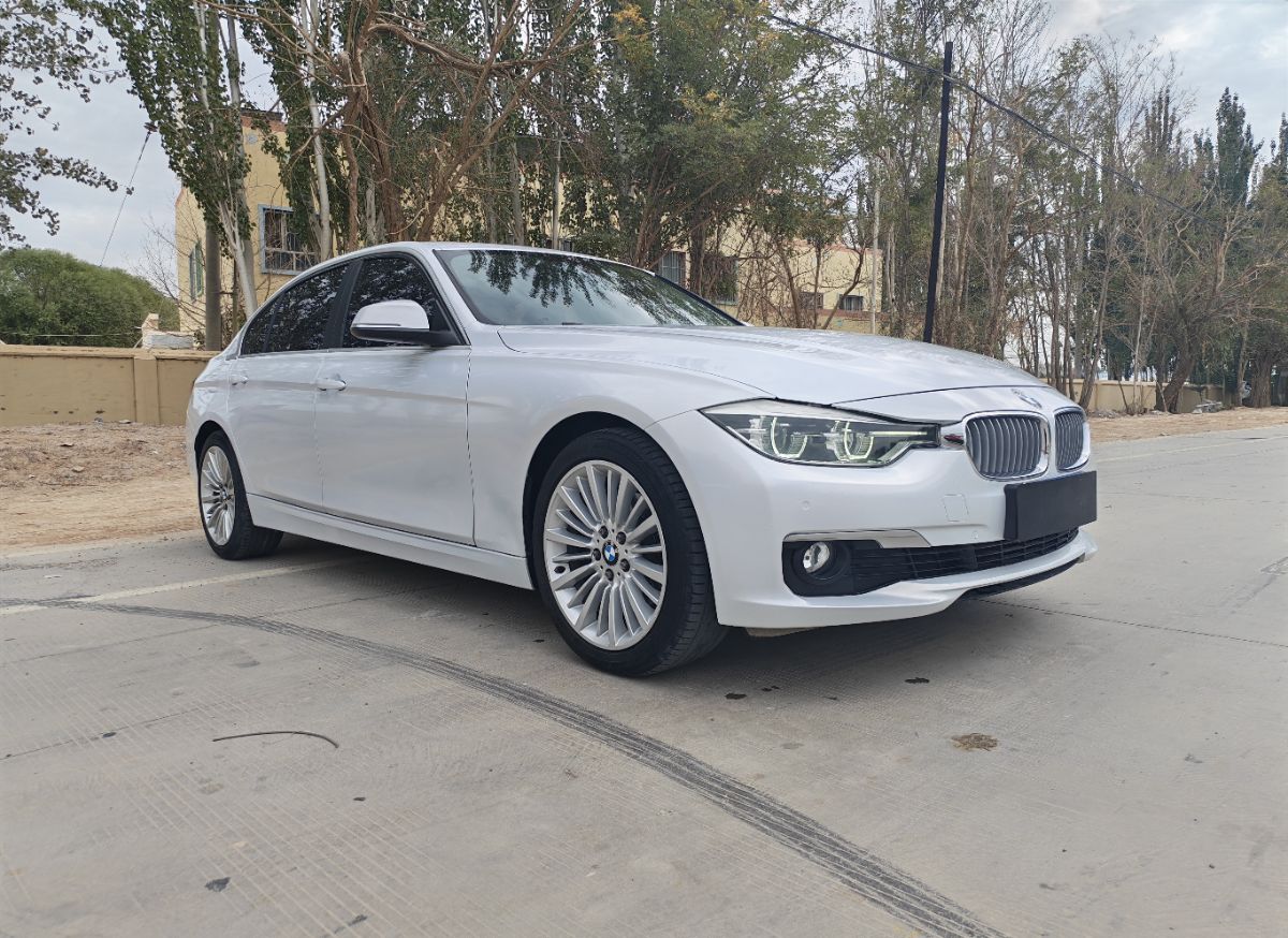 BMW 3 Series 2018 car image 