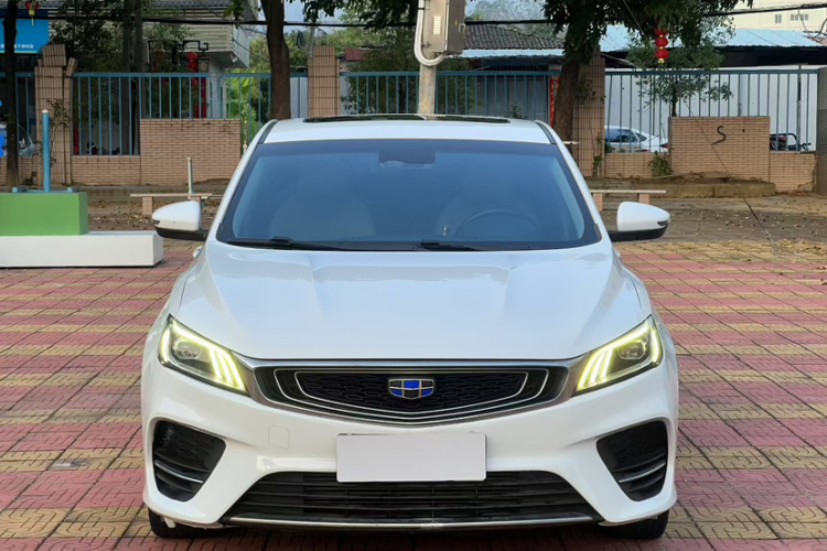 GEELY Binray 2018 image de voiture #3