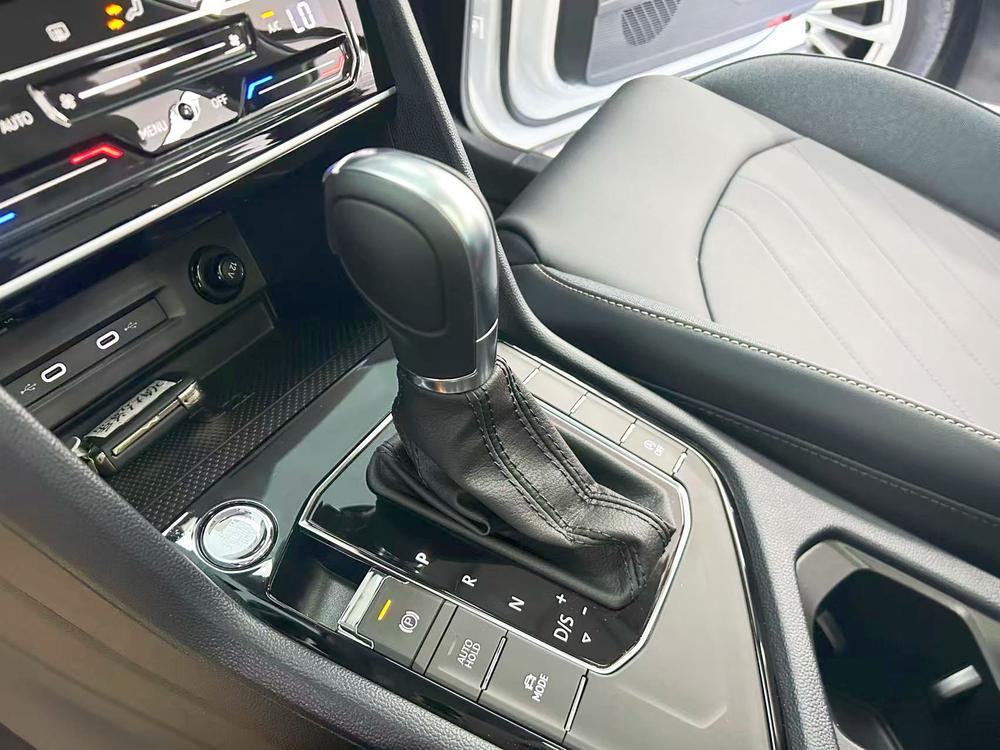 Volkswagen Tharu 2026 car image #18