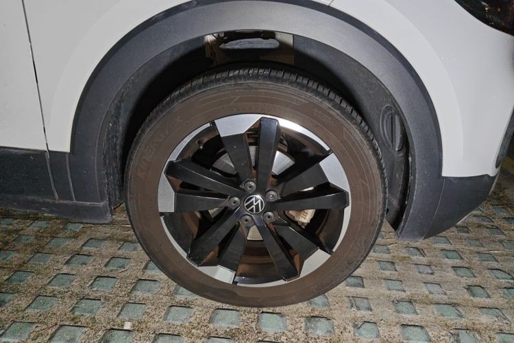 Volkswagen Tacqua 2023 #8 Volkswagen Tacqua 2023 car image #8