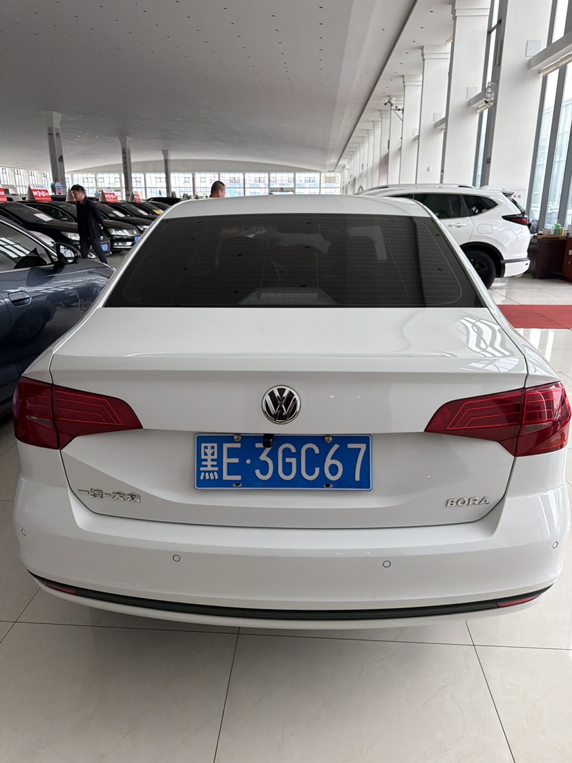 Volkswagen Bora 2019 car image #5