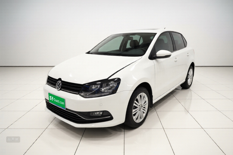 Volkswagen Polo 2018 car image #2