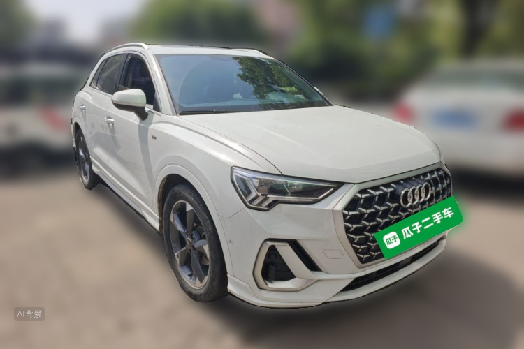 Audi Q3 2024 car image #4