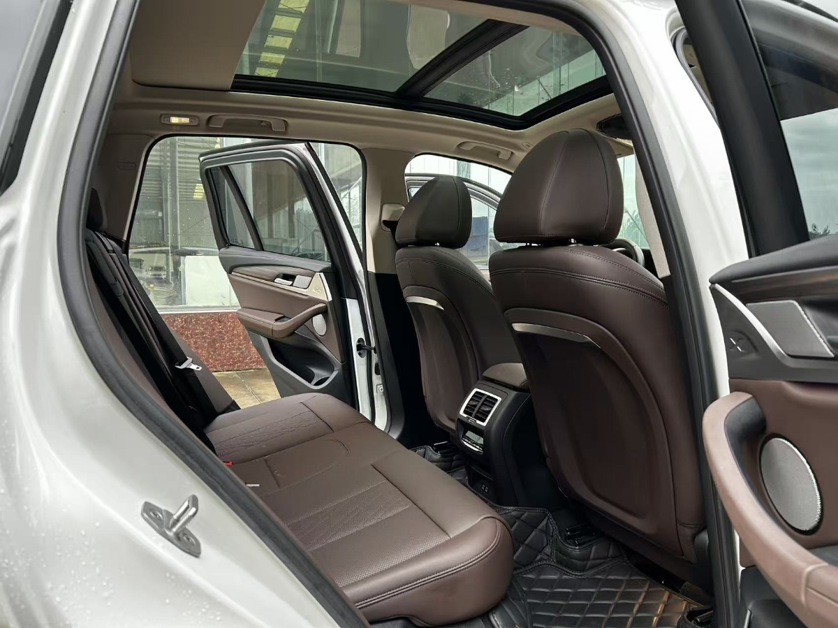 BMW X3 2022 #5 BMW X3 2022 car image #5