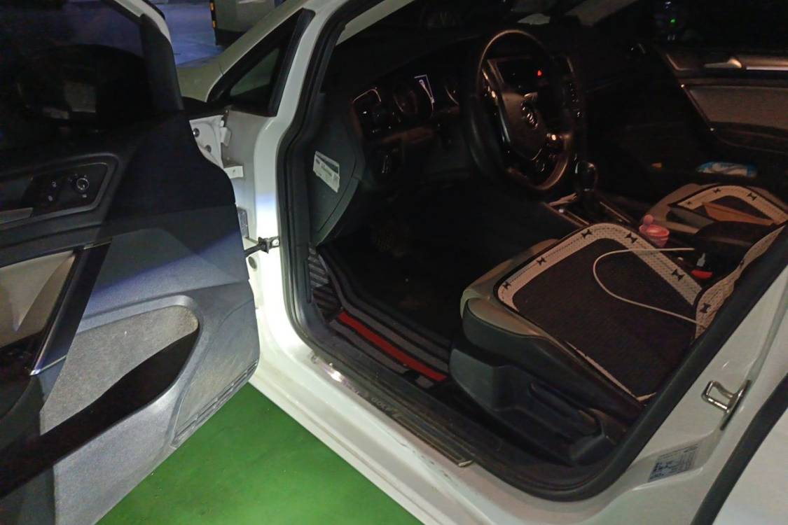 Volkswagen Golf 2017 #25 Volkswagen Golf 2017 car image #25
