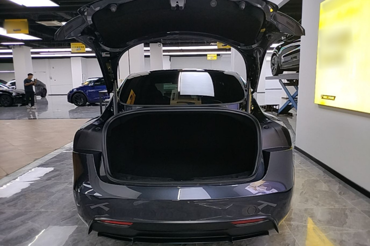 Tesla Model 3 2024 #19 Tesla Model 3 2024 car image #19