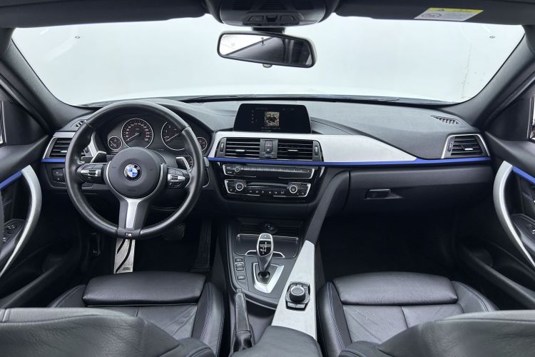 BMW 3 Series 2018 #17 BMW 3 Series 2018 car image #17