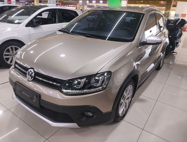 Volkswagen Polo 2016 car image 