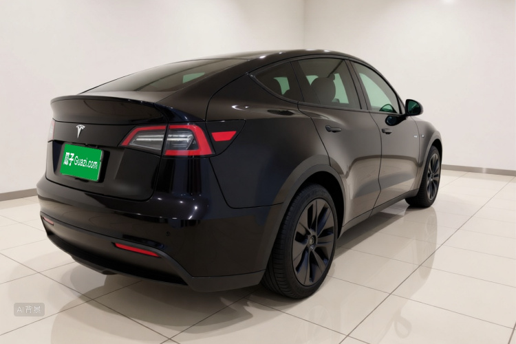 Tesla Model Y 2024 #7 Tesla Model Y 2024 car image #7