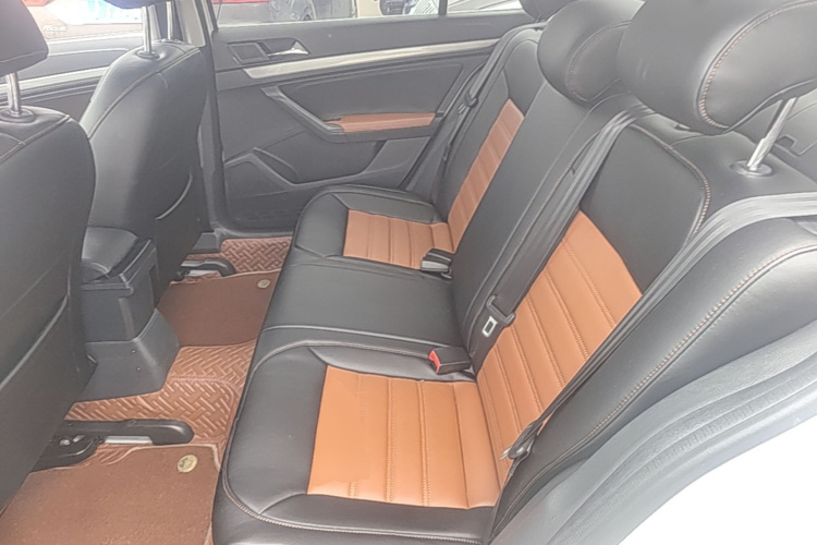 Volkswagen Lavida 2020 car image #17