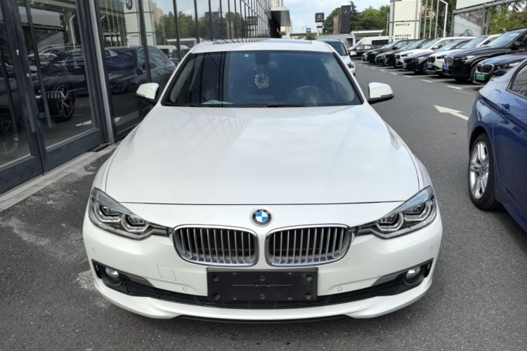 BMW 3 Series 2017 car image #3