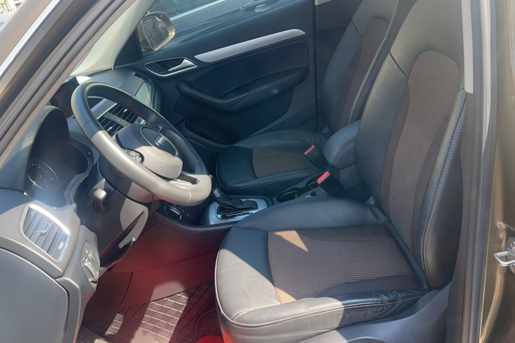 Audi Q3 2019 #20 Audi Q3 2019 car image #20