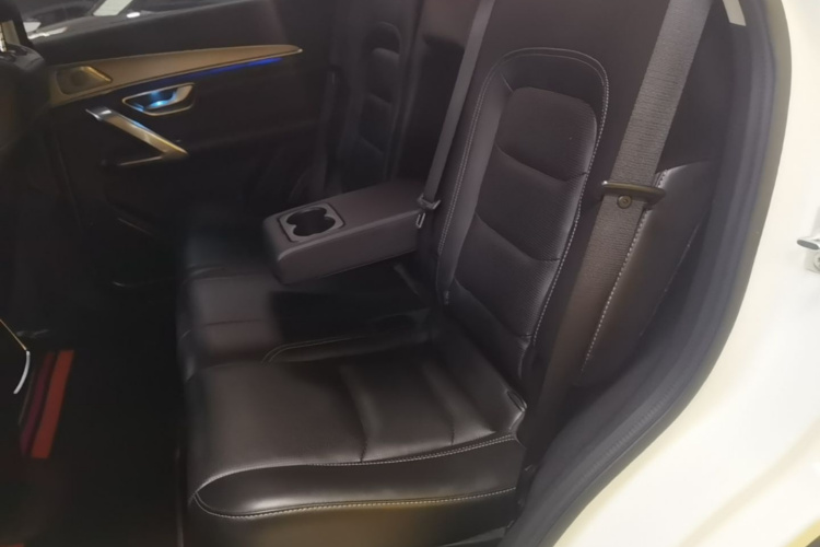 Jetour X70 PLUS 2021 car image #19