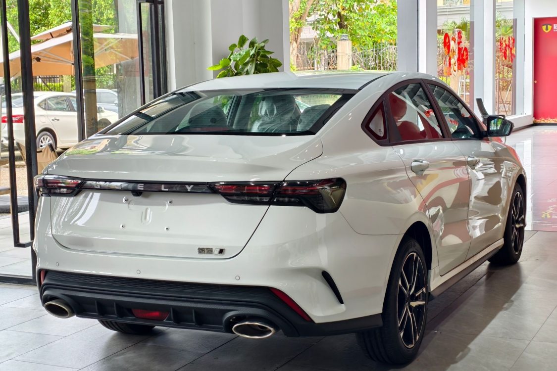 GEELY Binray #5 GEELY Binray صورة سيارة #5