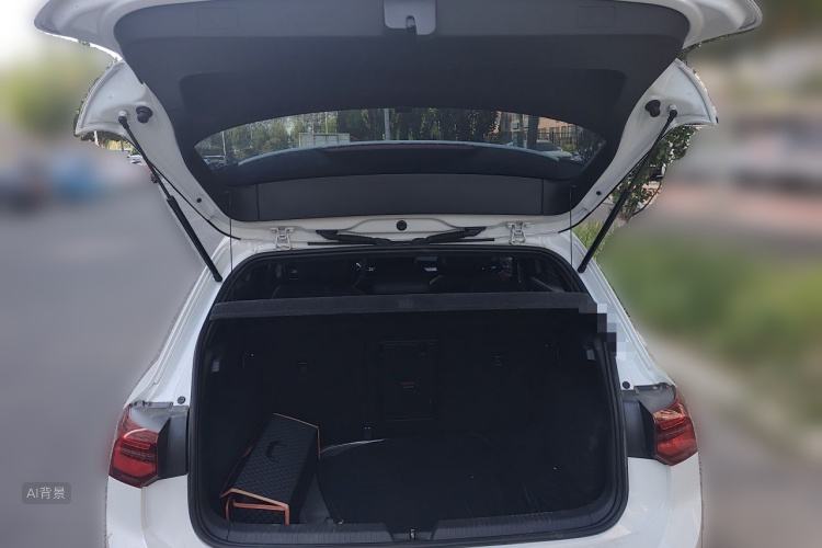 Volkswagen Golf 2024 car image #21