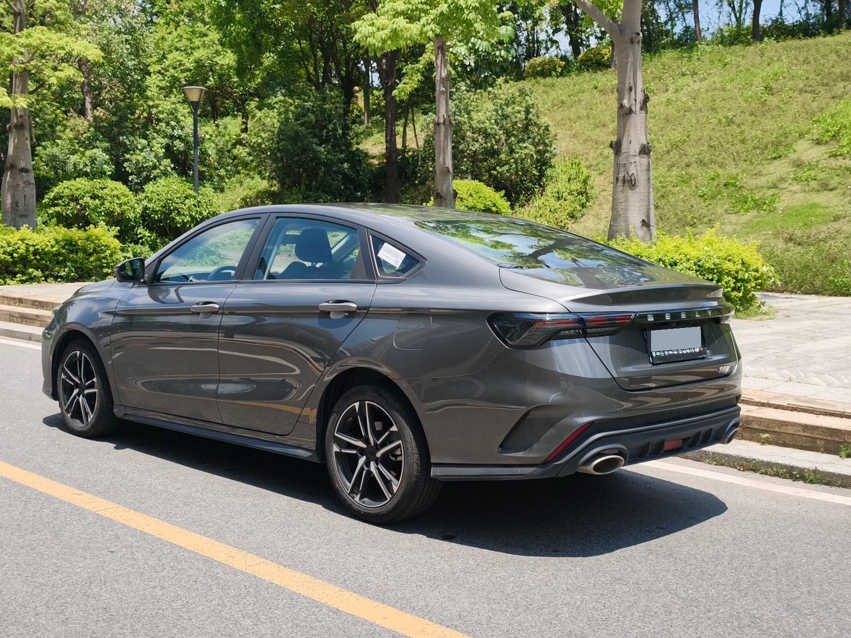 GEELY Binray 2025 imagen de coche #9