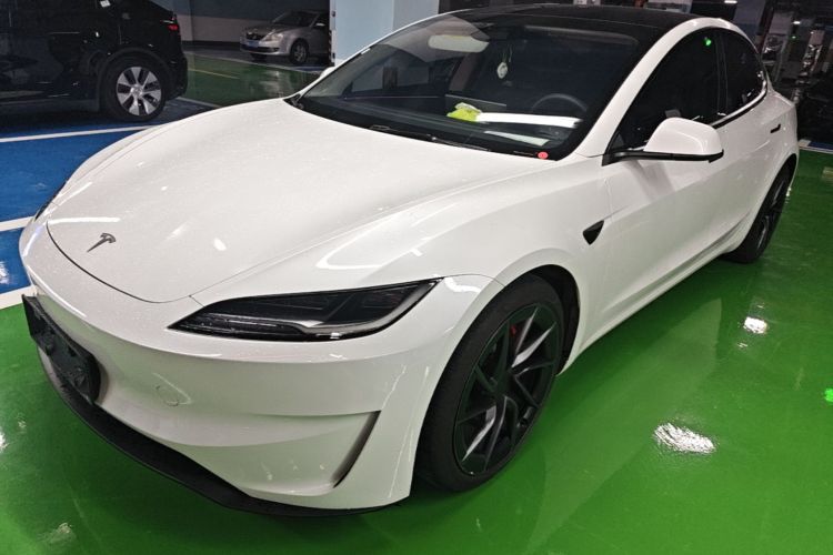 Tesla Model 3 2024 #2 Tesla Model 3 2024 car image #2