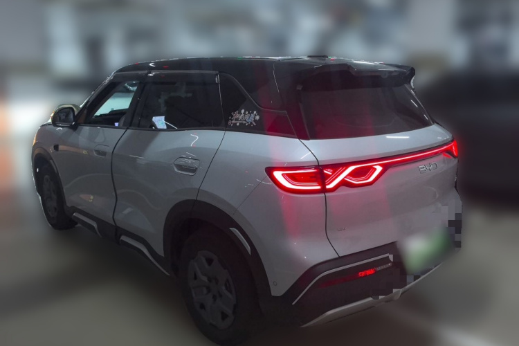 BYD YuanUP 2025 #5 BYD YuanUP 2025 car image #5