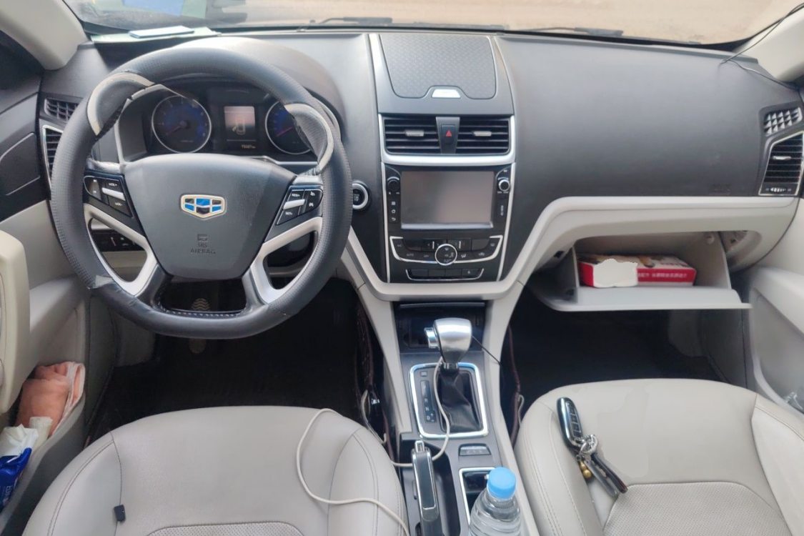 GEELY Emgrand 2015 #21 GEELY Emgrand 2015 image de voiture #21
