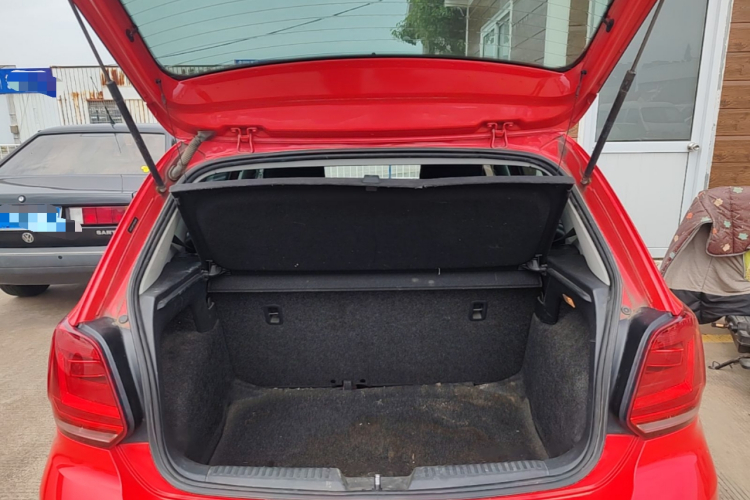 Volkswagen Polo 2016 #19 Volkswagen Polo 2016 car image #19