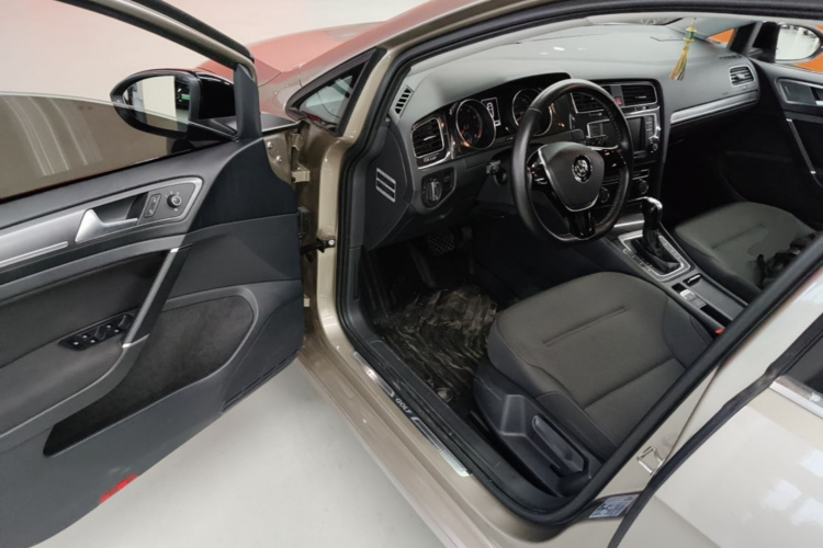 Volkswagen Golf 2017 #16 Volkswagen Golf 2017 car image #16