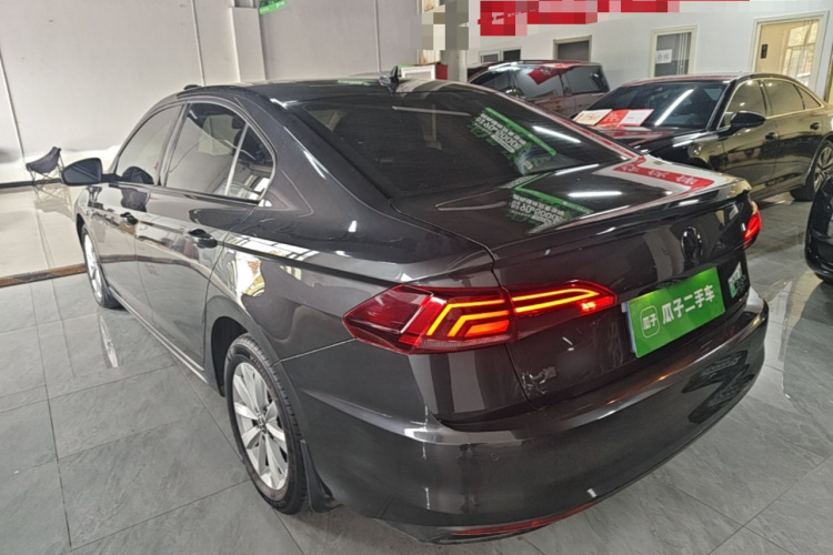 Volkswagen Bora 2021 immagine di auto #5
