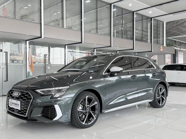 Audi A3 2022 immagine di auto #13