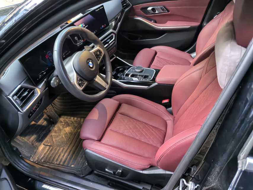 BMW 3 Series 2024 car image #3