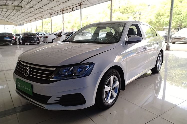 Volkswagen Lavida 2022 car image #2