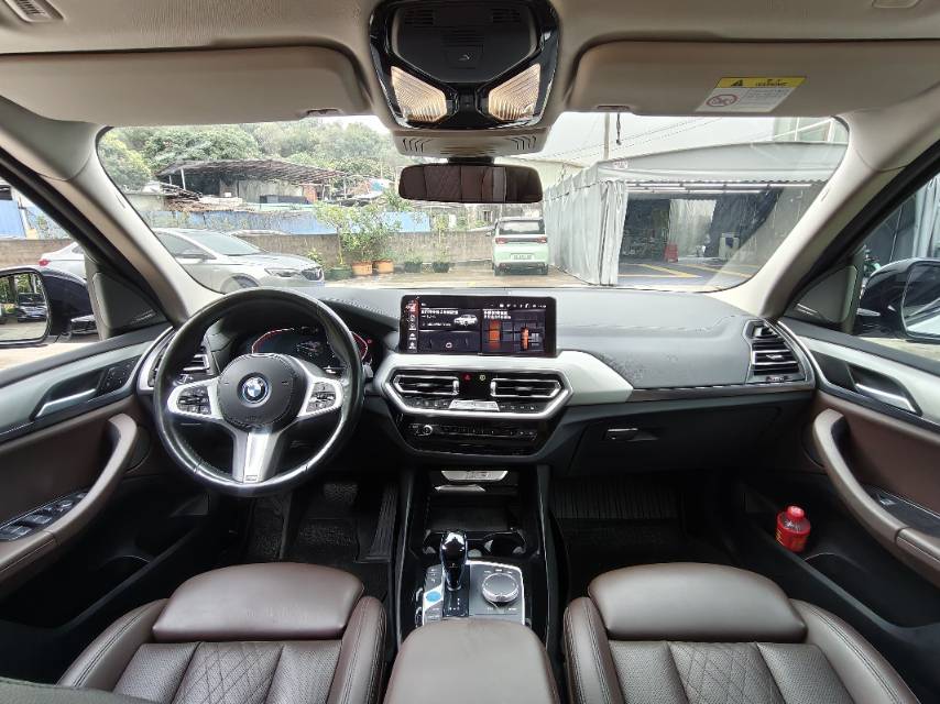 BMW iX3 2021 #9 BMW iX3 2021 car image #9