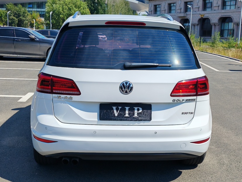 Volkswagen Golf Sportsvan 2016 #8 Volkswagen Golf Sportsvan 2016 car image #8