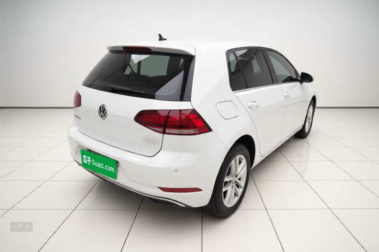 Volkswagen Golf 2019 #7 Volkswagen Golf 2019 car image #7