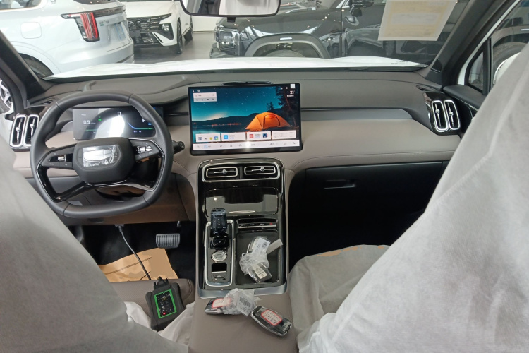 GEELY Boyue L 2026 image de voiture #10