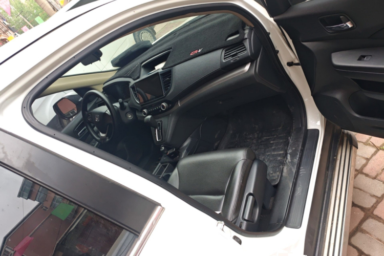 Honda CR-V 2016 imagen de coche #24