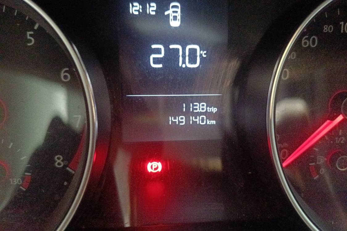 Volkswagen Golf 2014 car image #25
