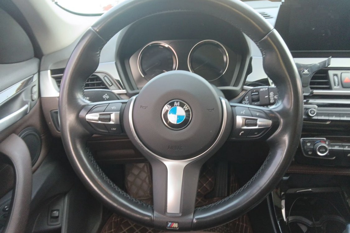 BMW X1 2019 #22 BMW X1 2019 car image #22
