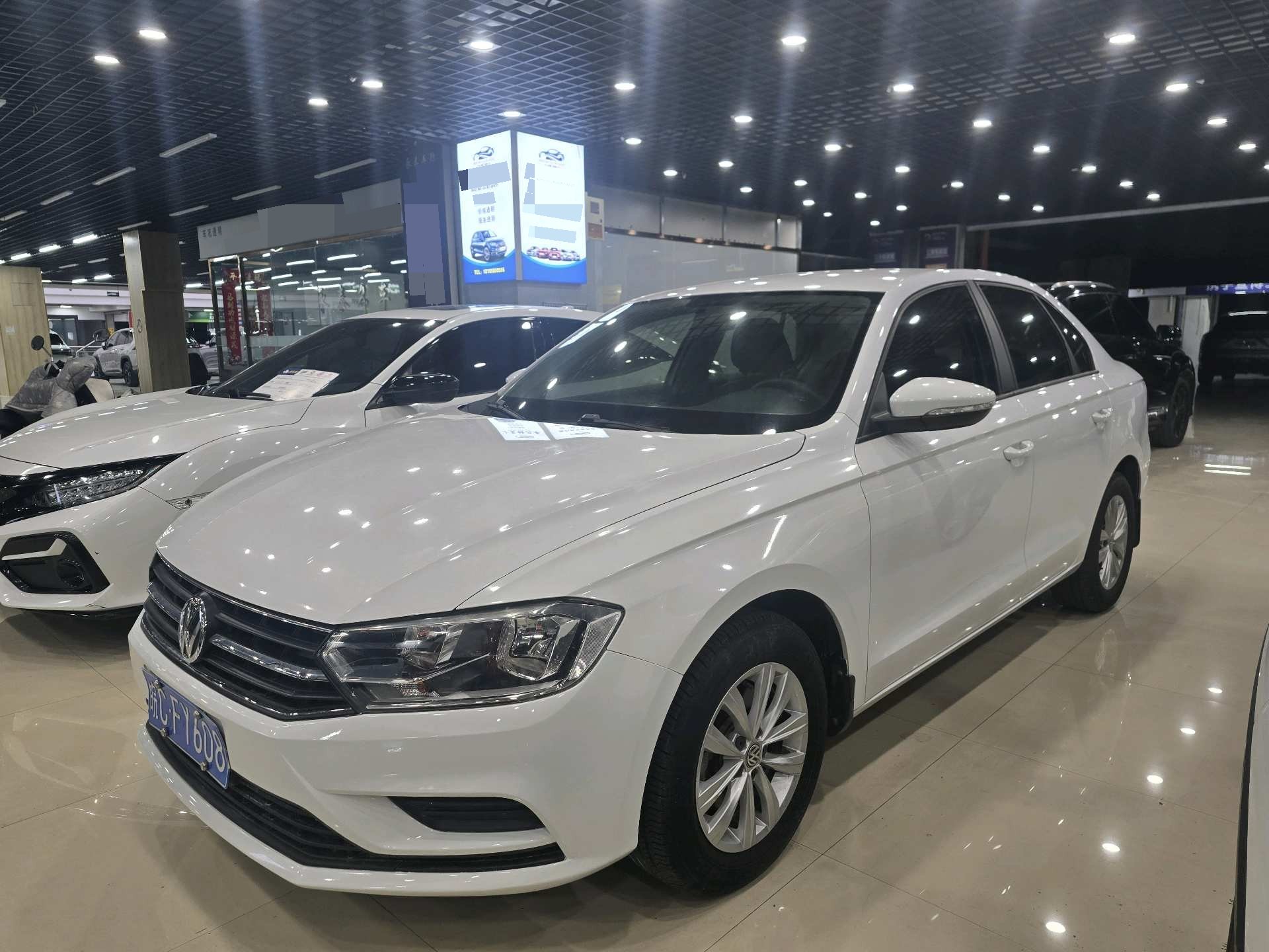 Volkswagen Bora 2017 Volkswagen Bora 2017 car image