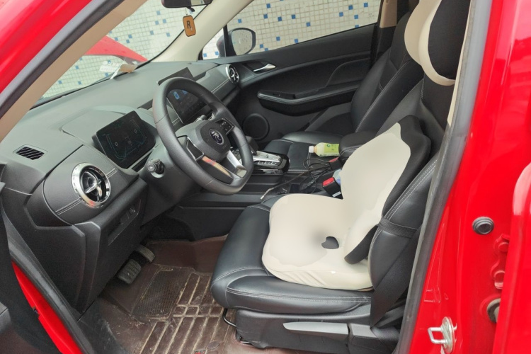 BYD Yuan New Energy 2020 car image #15