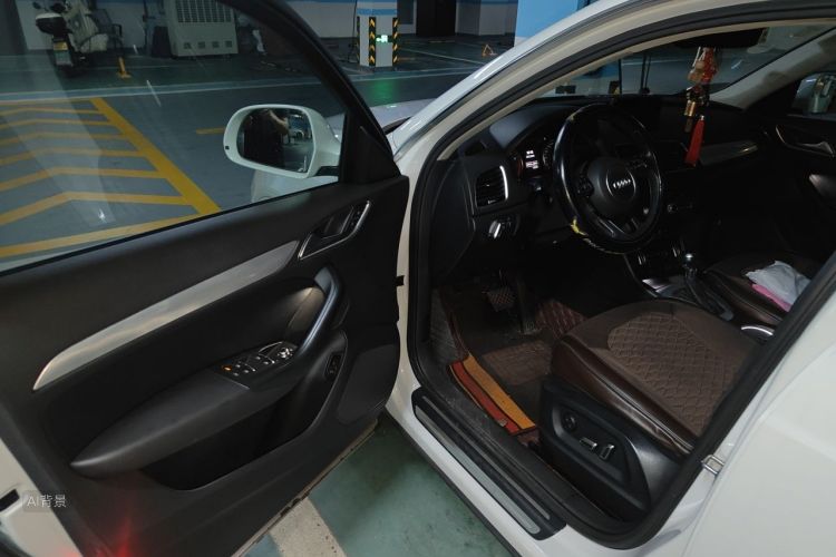 Audi Q3 2016 #18 Audi Q3 2016 car image #18