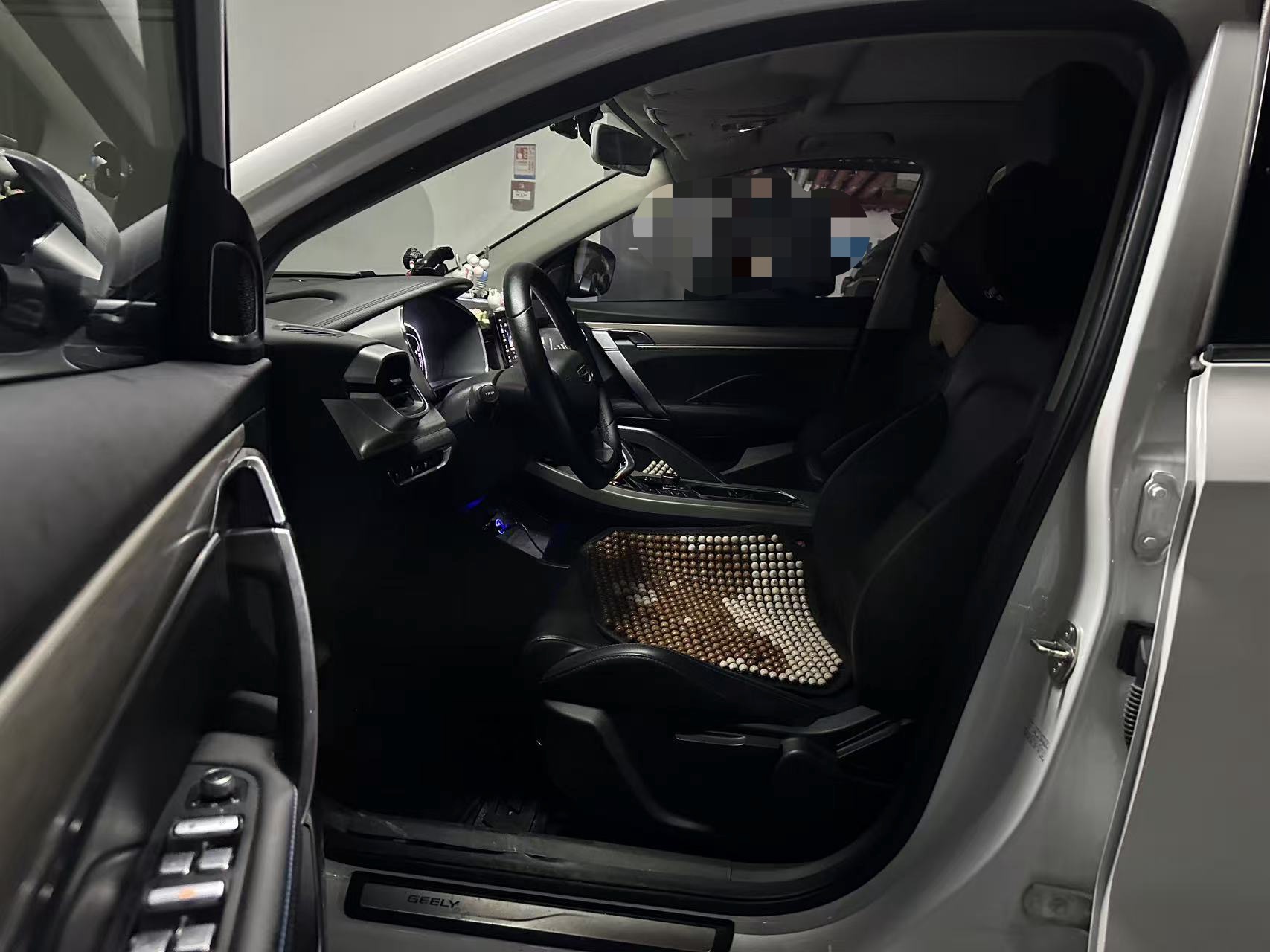 GEELY Coolray New Energy 2020 car image #3