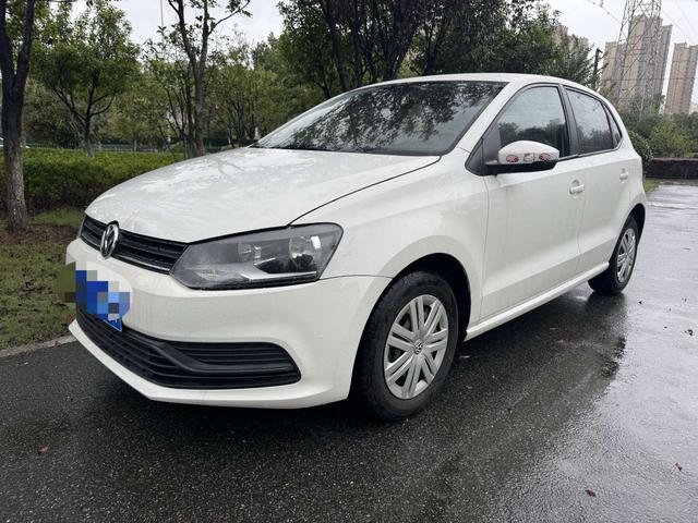 Volkswagen Polo 2017 car image #10
